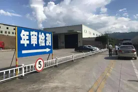 汽车年检有必要踩油门至5000转？专家表态，车主：算你有良心图片