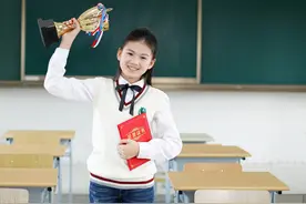学生早读不愿开口怎么办？采用这个好办法，从此学生抢着读图片