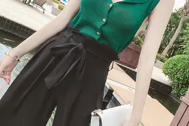 工作再忙也别不打扮！穿上这些气质套装，一款比一款更具时尚魅力图片