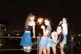 快来跟blackpink一起学习如何穿出kpop女孩的穿搭吧图片