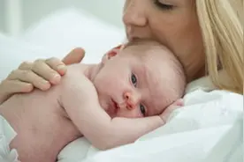 婴儿多大能喊“妈妈”？早于这个月龄，暗示宝宝智力发育出色图片
