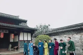 《德云斗笑社》女观众现场刨活，被粉丝网暴，当事人态度强硬图片