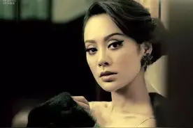 宁静当年有多美？小时被追着围观，张国荣未完成作品专门为她制作图片