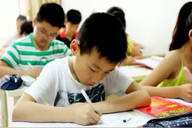 数学成绩差的孩子，是因为“反应慢”吗？背后的原因值得父母深思图片
