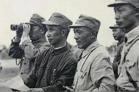 1948年毛主席见国军投诚团长，交给他一任务，洗刷了我国百年耻辱图片