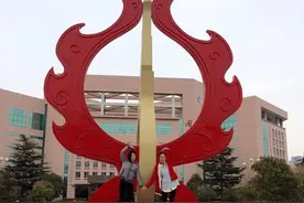 大学生男女比例逐年失调的思考图片