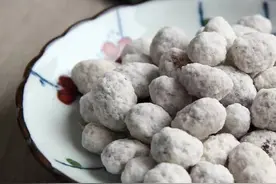 传承100多年的汕尾零食束砂，状如雪砂，酥脆无渣，令人口齿留香图片