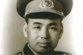 红四方面军3大虎将：生死看淡不服就干，为何硝烟散尽时结局迥异图片