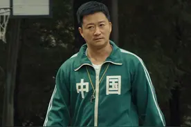 他是李连杰师弟，曾试图复制李连杰的成功，却陷入至暗时刻，直至汶川地震，改变了他的一生图片