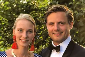未婚生女令家族蒙羞，这位金发碧眼的冰雪公主最后还是潦草嫁了图片