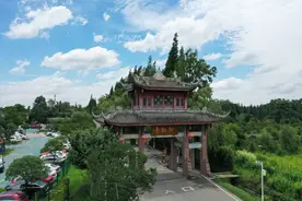 郫都青杠树村：唱响中国最美乡村品牌图片