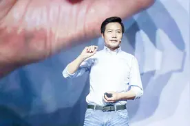 雷军决定：米聊再次复出！微信高层措手不及，网友：期待回归！视频封面