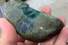 后江开窗飘花自然图片