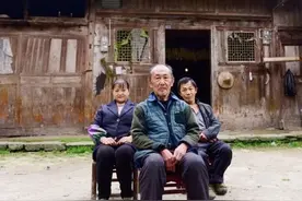 湖北老农住金丝楠木祖宅，得知估价后无偿上交国家，如今现状怎样图片