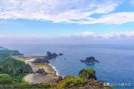 太平洋中，这个地方叫绿岛，属于台湾图片