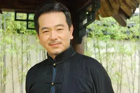 只能演“有钱人”的三位演员，他们不仅低调，而且是真的有钱图片