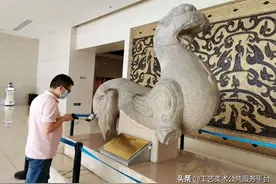 河南：许昌博物馆的镇馆之宝——汉代双翼石辟邪图片