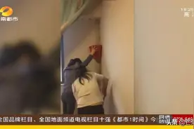 一觉醒来睡在“水床”上！长沙一小区十余户业主家中漏水，3分钟就能接满一桶水图片
