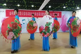 山亭区文化馆公益培训班走进银光福源健康养老中心开展送文艺汇演活动图片