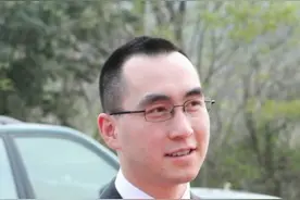 赌王最低调的儿子何猷龙，懒得争夺家产，曾坦言不认识三太四太图片