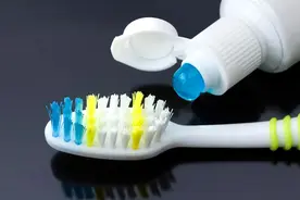 8种牙膏的生活小妙用，除了刷牙之外其实还有很多用途图片