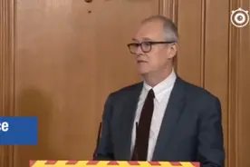 仍在坚持！英专家称戴口罩是否有效尚无定论图片