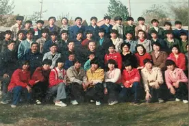 1989年的初中毕业照，而今的满满回忆杀图片