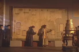 “给你机会，你不中用啊...”图片