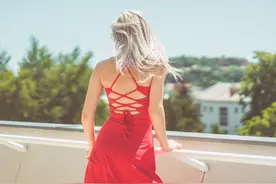 三位男人的现实发言：女人别傻了，就算离婚，也不会娶情人图片