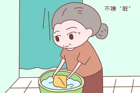 坐月子时婆婆能做到“三不嫌”，说明是真心对你好，以后要善待她图片