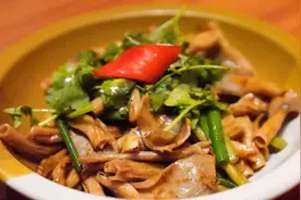 粤菜“云”聚 | 豉油皇鹅肠，正到冇朋友！图片