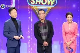 英壮跨界，搭档周培岩说相声，显“学霸”本色图片