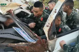 营区门口传来求救声 武警云南总队某中队这样迅速前往救援图片