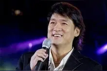 音乐巨匠周华健图片