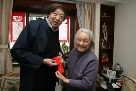 母亲节分享幸福 | 冯骥才《母亲百岁记》图片