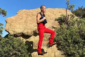 冠希哥被嘲神似光头强，被绑架急需三百块？椰子树积木熊再现身图片