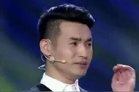 宋晓峰小品《道上的事》，文松现场撩美女图片