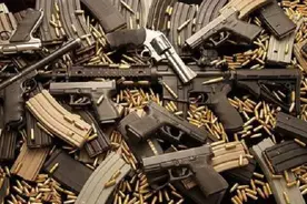 为啥子弹不能对着天空射击？看看这个血淋淋的教训，就明白了图片