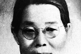 开除刘少奇党籍，她是唯一没投票的人，被总理称赞，她是谁？图片