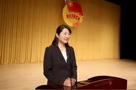 37岁的她，任丽江副市长图片