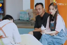湖南卫视《云上的小店》：沈梦辰、张迪开超市，推荐悬空坐神器图片