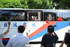 厦门感谢你们！福建医疗队109人顺利完成支援定点医院任务返回福州图片