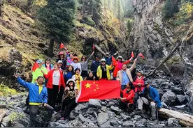 乌市周边 户外徒步 南山后峡英雄桥-逐鹿峡谷清肺吸氧+观瀑布图片