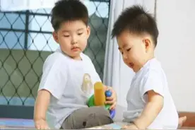 幼儿园送给宅在家的你10个超有趣亲子室内游戏图片