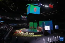 第十四届全运会圆满闭幕图片