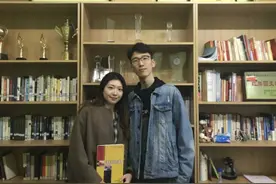 神仙爱情！科研情侣、跨国情侣、国防情侣，东大7对学霸情侣"硬核秀恩爱"！图片