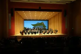 《千秋伟业 百年风华》交响音乐会奏响红色乐章图片