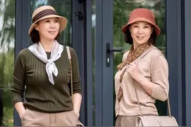 这才是60岁女人流行的打扮：“粗布衫+棉麻裤”，舒适时髦好优雅图片