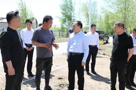 王英杰就2021年春耕生产、特色产业发展和乡镇换届工作开展调研图片