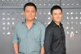 杨志刚的“靠哥人生”：大哥救他命，二哥带他玩，三哥捧红他图片